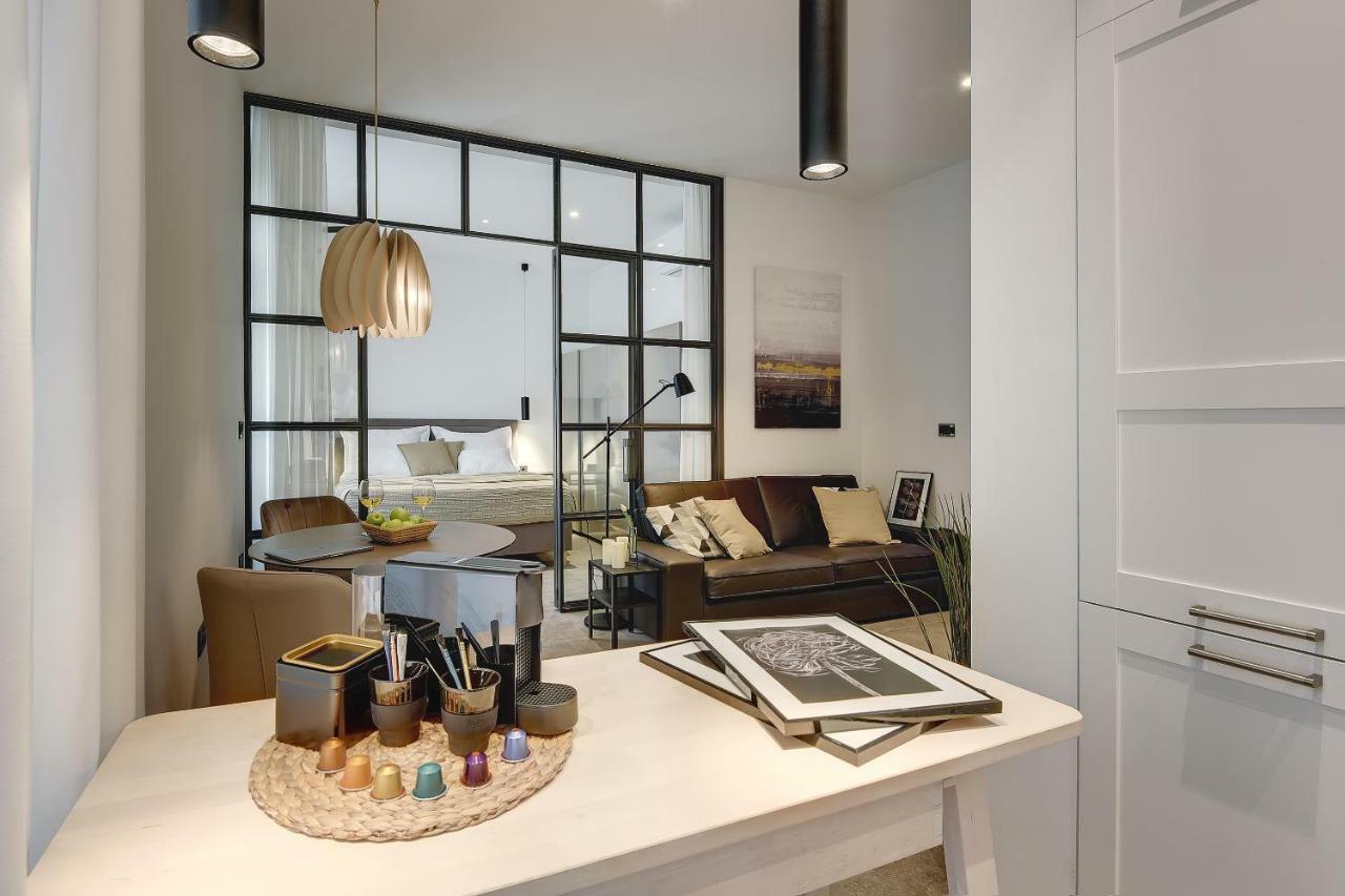 Apartment Lifestyle